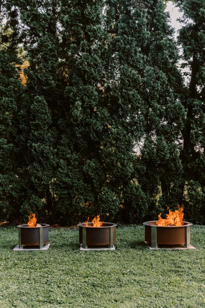 BREEO Smokeless Fire Pits Series X30 Glyndon Gardens